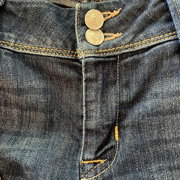 Hudson jeans in size 29 - Picture 6 of 7